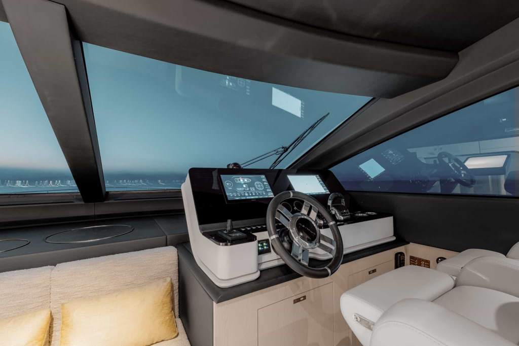 Azimut Flybridge